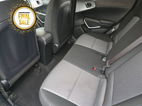 Certified 2023 Kia Soul LX w/ Option Group 015 image 17