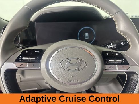 Used 2024 Hyundai Elantra SEL w/ Convenience Package FWD image 16