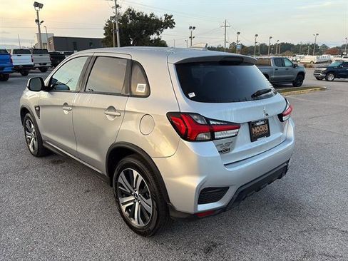 Used 2024 Mitsubishi Outlander Sport LE image 5