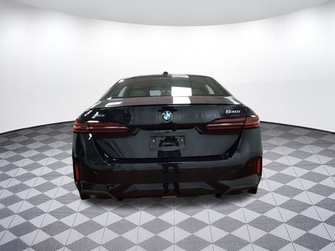 New 2026 BMW 540i xDrive 540i xDrive w/ M Sport Package image 9