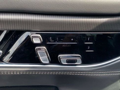 New 2024 Jeep Grand Wagoneer L 4WD w/ Rear Seat Video Group 1 image 15