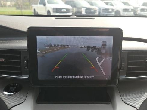 Used 2023 Ford Explorer XLT w/ Equipment Group 202A image 32