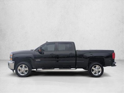 Used 2016 Chevrolet Silverado 2500 LT w/ Texas Edition RWD image 9