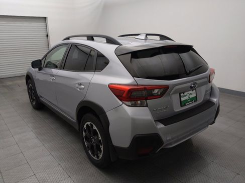 Used 2021 Subaru Crosstrek 2.0i Premium w/ Moonroof Package image 5