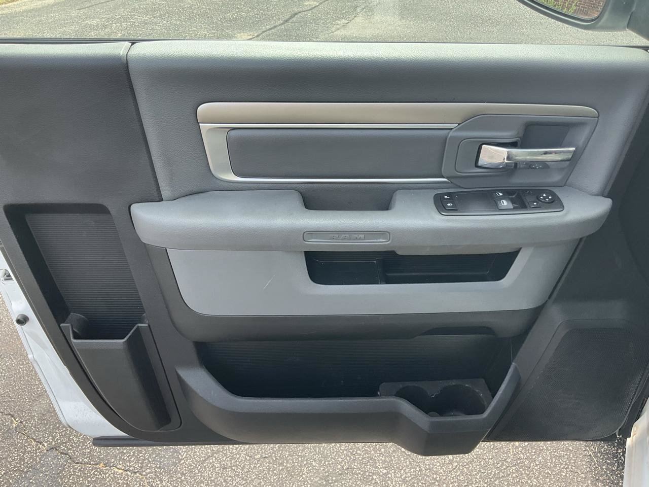 Used 2020 RAM 1500 Tradesman w/ Popular Equipment Group RWD image 27