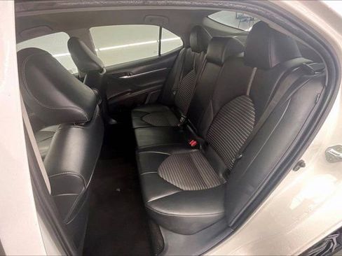 Used 2021 Toyota Camry SE FWD image 20