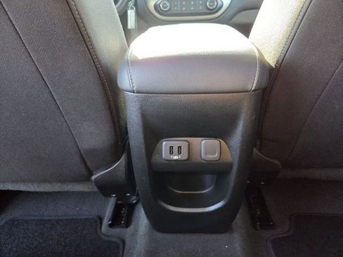 Used 2022 Chevrolet Colorado LT w/ Redline Special Edition image 17