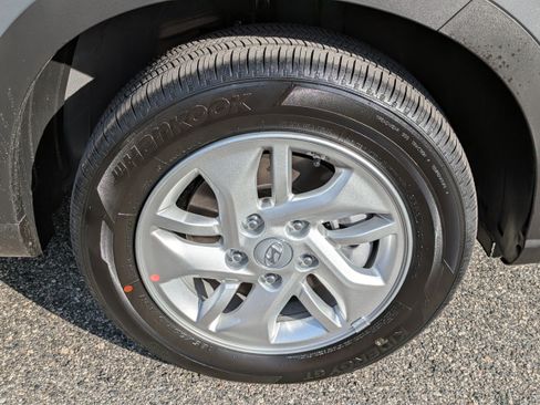 New 2026 Hyundai Venue SE image 14