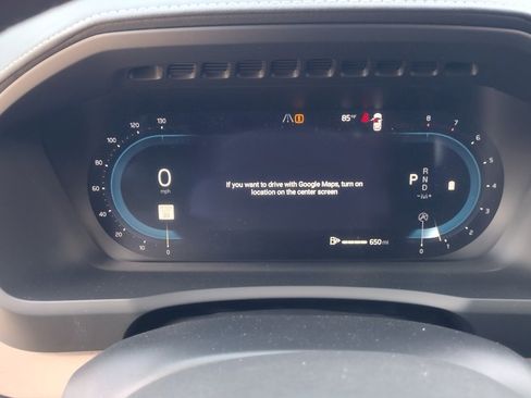 New 2025 Volvo XC90 B6 Plus image 13