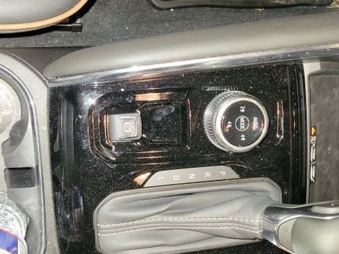 Used 2026 GMC Canyon AT4 w/ AT4 Premium Package image 26