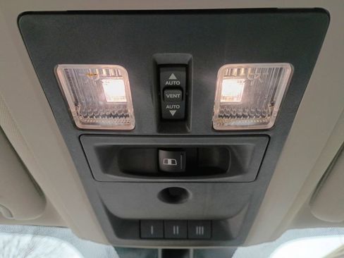 Used 2018 RAM 2500 Laramie image 33