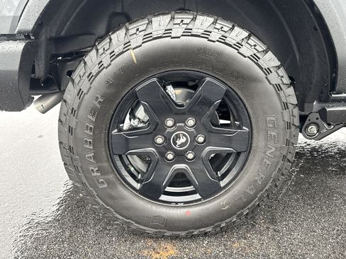 New 2025 Ford Bronco Big Bend w/ Black Diamond Package image 17