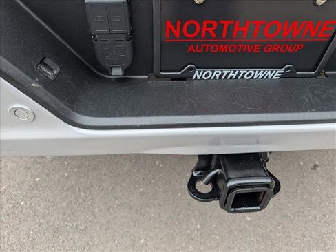 Used 2022 Chevrolet Silverado 3500 High Country w/ Z71 Off-Road Package image 23