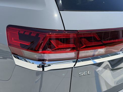 New 2026 Volkswagen Atlas SEL AWD/4WD image 9
