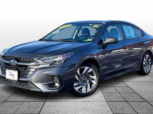Used 2025 Subaru Legacy Limited image 12