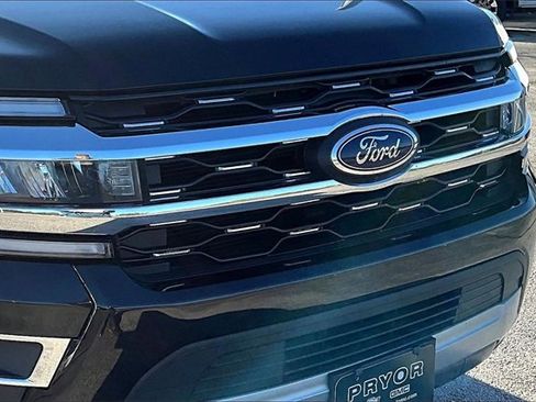 Used 2024 Ford Expedition Max Limited image 34
