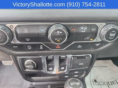Certified 2024 Jeep Wrangler Sport AWD/4WD image 6
