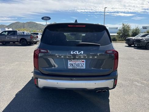 Used 2024 Kia Telluride S image 10