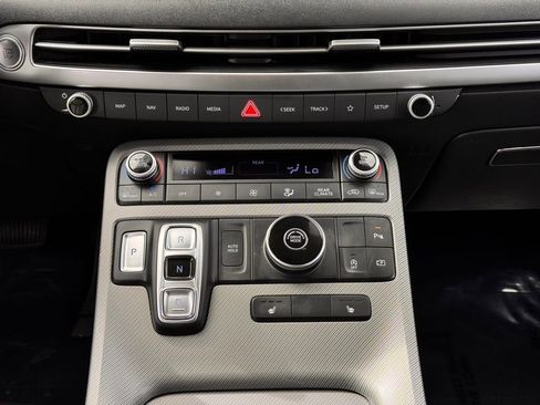 Used 2024 Hyundai Palisade SEL image 25