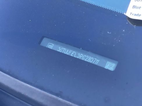 Used 2023 GMC Sierra 1500 AT4X image 34