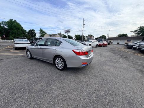Used 2014 Honda Accord EX image 42