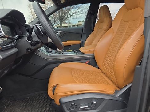 Used 2022 Audi RS Q8 image 12