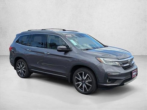 Used 2021 Honda Pilot Elite image 3