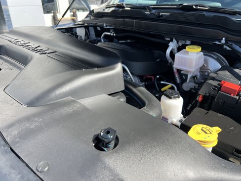 Used 2025 RAM 2500 Tradesman w/ Special Service Vehicle Group image 26