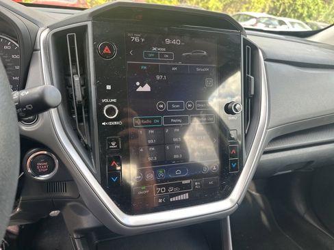 Used 2024 Subaru Crosstrek 2.0i Premium image 8