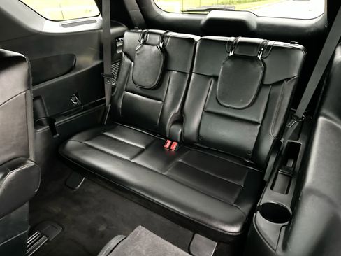 Used 2020 Ford Explorer ST w/ Premium Technology Package AWD/4WD image 22