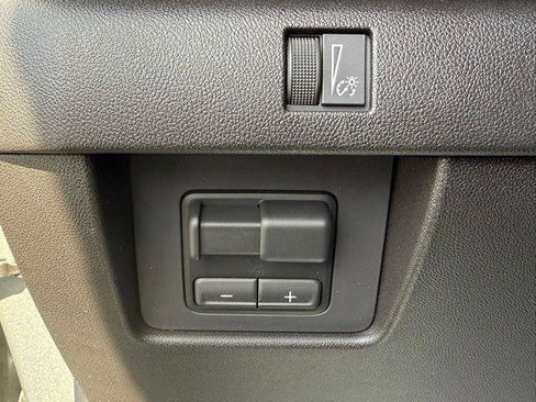 New 2026 Chevrolet Colorado W/T image 31