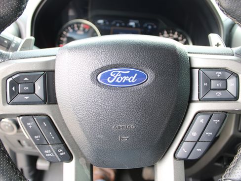 Used 2017 Ford F150 Raptor w/ Equipment Group 802A Luxury image 18