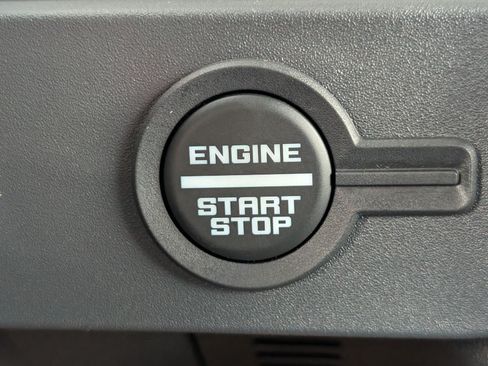 New 2026 Ford Bronco Outer Banks AWD/4WD image 29