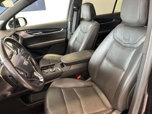 Used 2020 Cadillac XT6 Premium Luxury w/ LPO, Floor Liner Package image 13