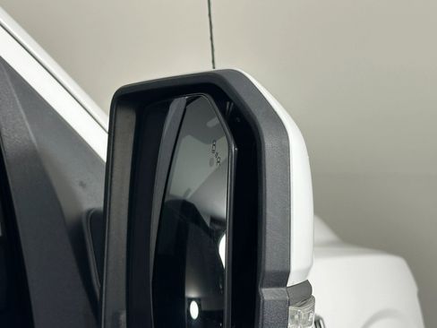 Used 2015 Ford F150 Lariat w/ Equipment Group 501A Mid image 17