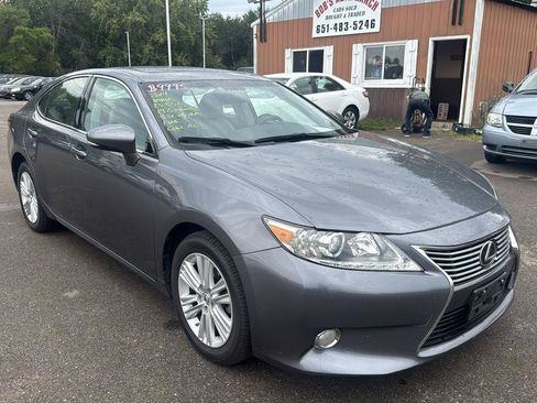 Used 2014 Lexus ES 350 w/ Premium Package FWD image 3