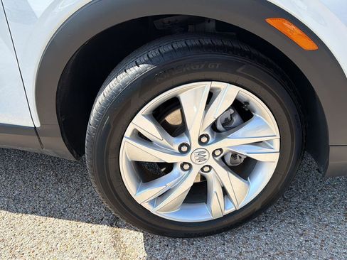 Used 2025 Buick Encore GX Preferred FWD image 9