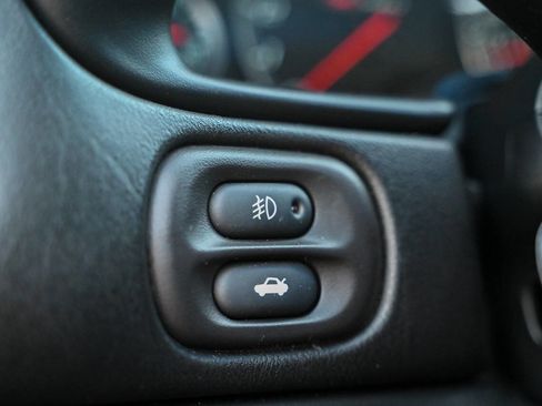 Used 2002 Chevrolet Corvette Z06 w/ Memory Pkg image 81