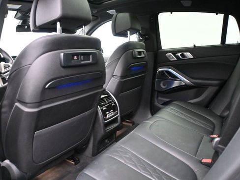 Used 2021 BMW X6 M50i w/ Executive Package image 13