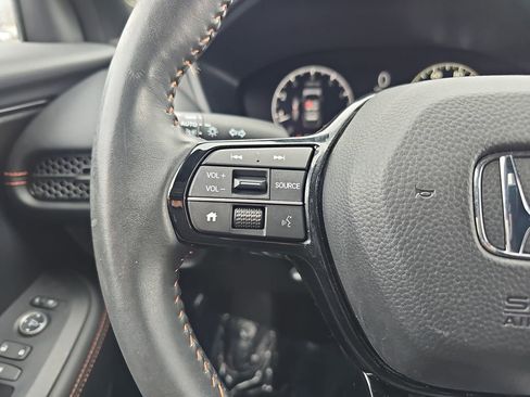 Used 2024 Honda HR-V Sport image 17