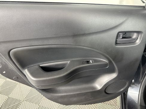 Used 2024 Mitsubishi Mirage ES FWD image 23