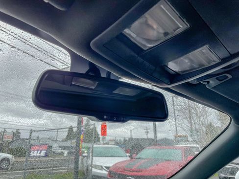 Used 2012 Dodge Challenger SRT8 image 26