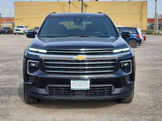 Used 2025 Chevrolet Traverse LT video 2