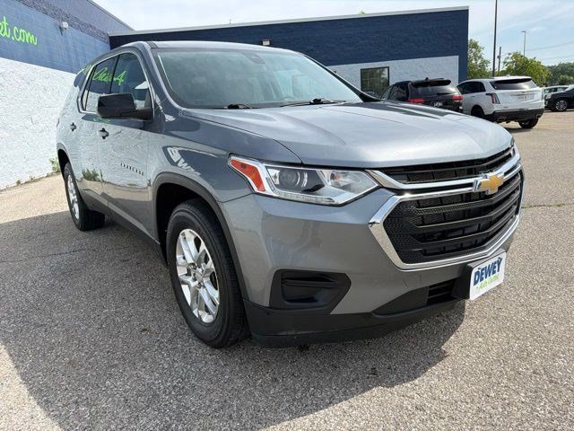Used 2021 Chevrolet Traverse LS AWD/4WD image 7