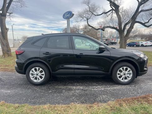 New 2026 Ford Escape Active w/ Cold Weather Package AWD/4WD image 1
