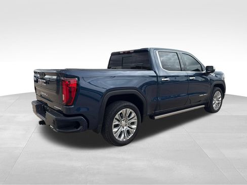 Used 2021 GMC Sierra 1500 Denali w/ Denali Ultimate Package AWD/4WD image 16