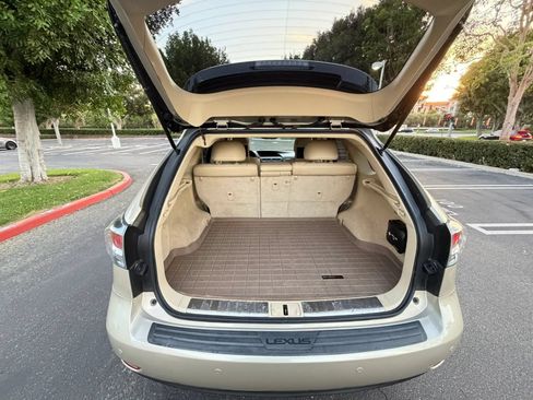 Used 2013 Lexus RX 450h AWD image 17