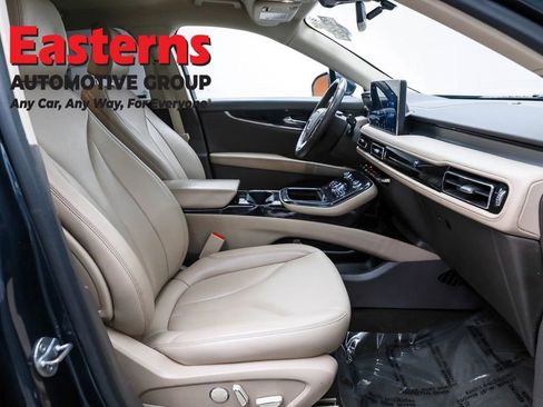 Used 2022 Lincoln Nautilus AWD w/ Premium Package image 24