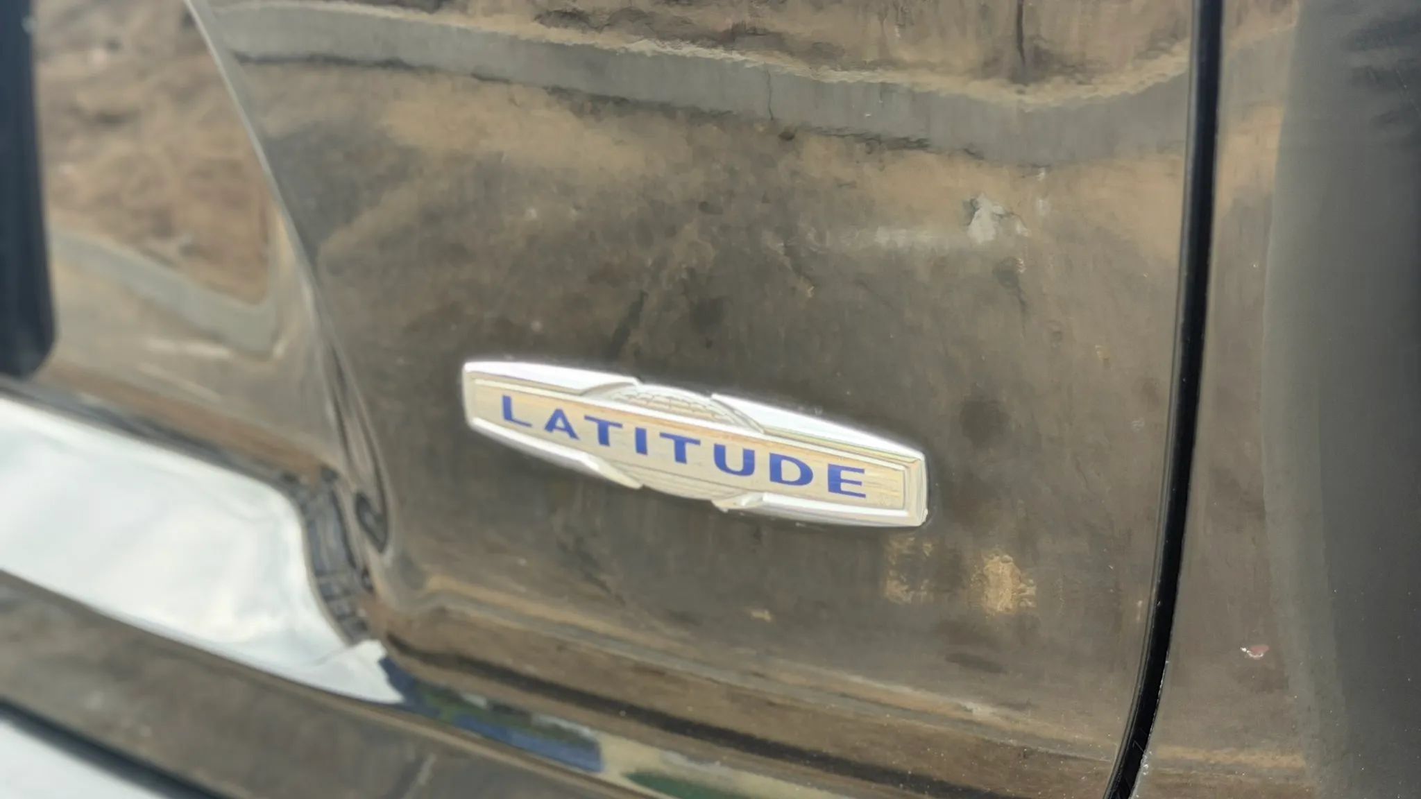 Used 2019 Jeep Cherokee Latitude Plus FWD image 13