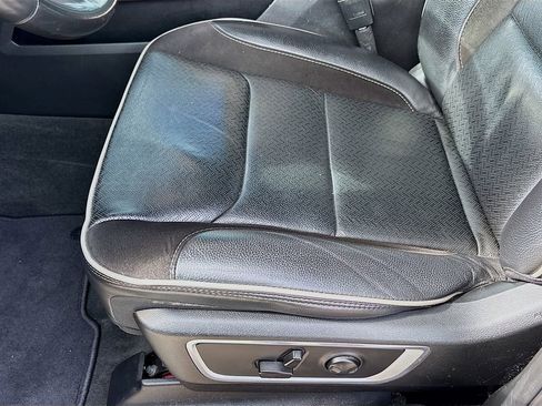 Used 2022 RAM 1500 Laramie w/ Laramie Southwest Edition image 19